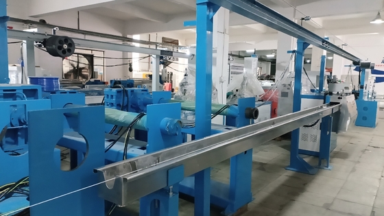 Máy làm dây cáp với tốc độ và độ căng có thể điều chỉnh