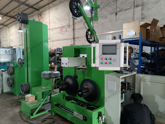 Máy cuộn dây cáp mạng cuộn dây 8 hình hiệu quả với vòng chống cuộn