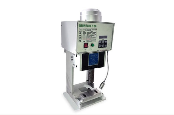 Giao diện FC 6000 chiếc / giờ Máy uốn Ferrule Máy làm dây vá sợi