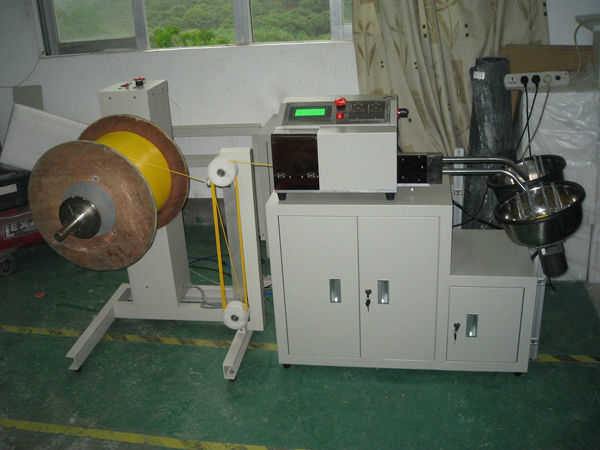 Máy cắt dây cáp quang trong nhà với chức năng Respool